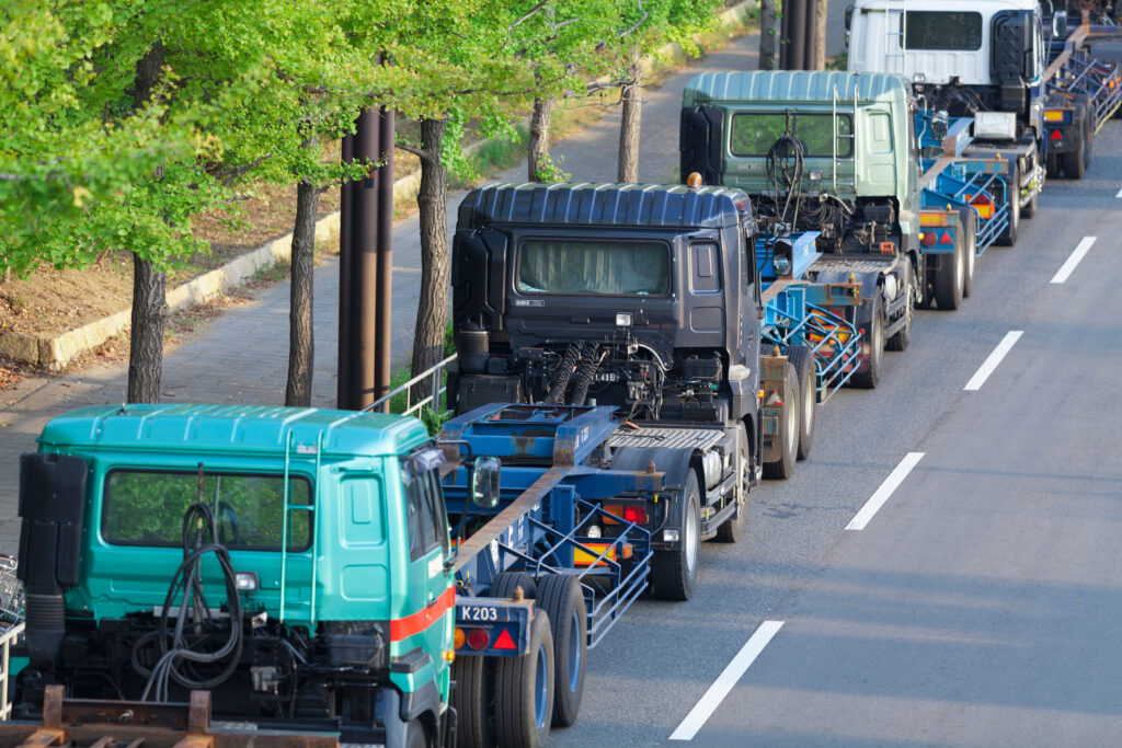 【トレーラー盗難防止の最新対策まとめ】物理ロック×GPS追跡まで徹底解説